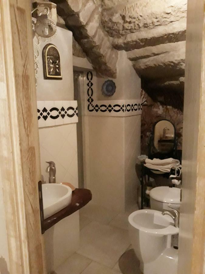 La Tana Del Bruco Guest House فِتيربو المظهر الخارجي الصورة